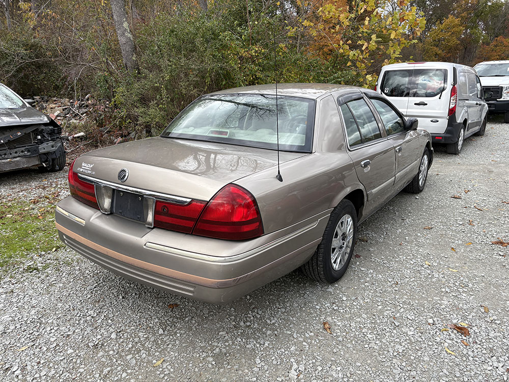 
								MERCURY GRAND MARQUIS GS full									