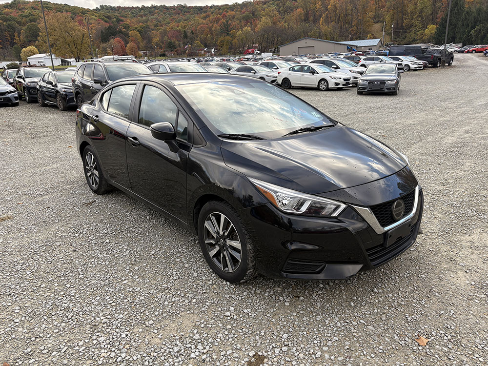 
								NISSAN VERSA SV full									