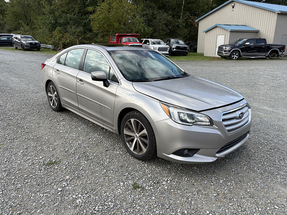 
								SUBARU LEGACY LIMITED full									