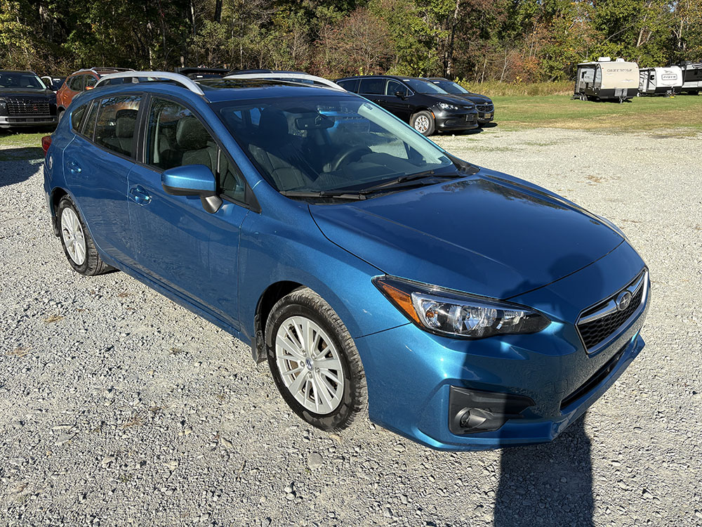 
								SUBARU IMPREZA PREMIUM full									