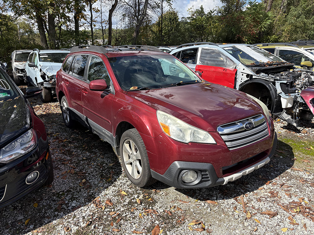 
								SUBARU OUTBACK LIMITED full									