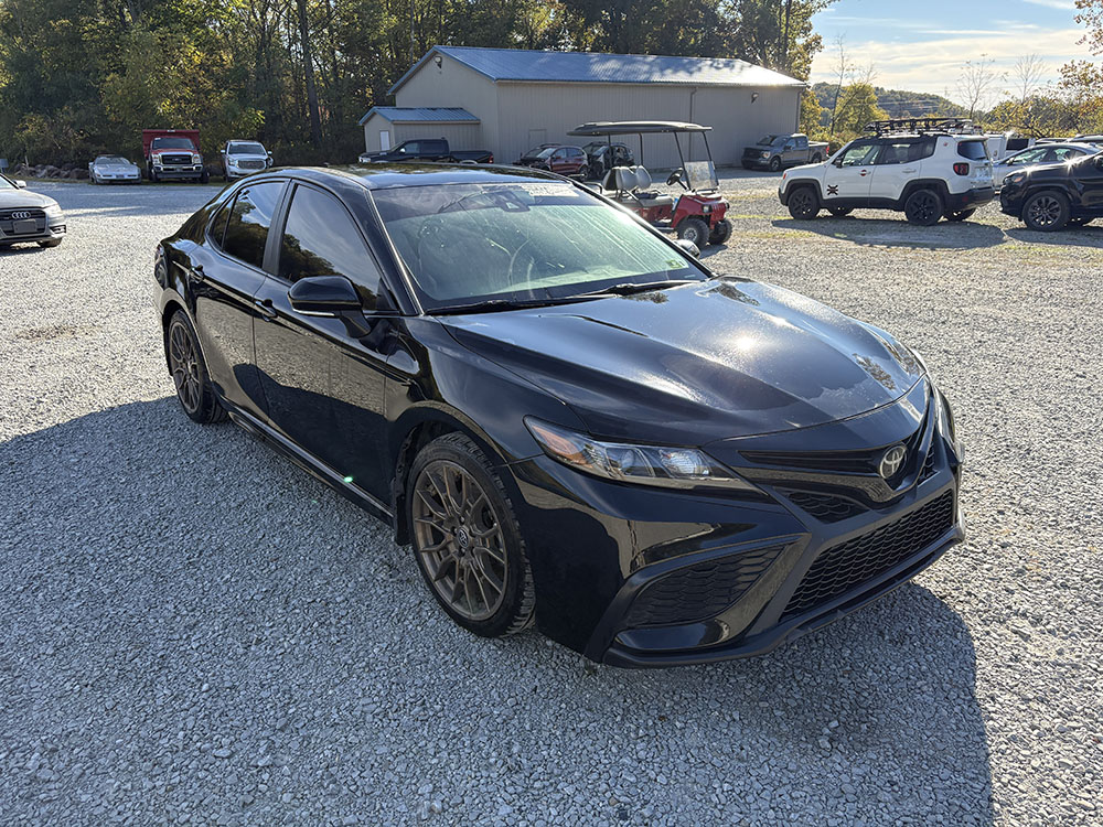 
								TOYOTA CAMRY SE NIGHT SHADE full									