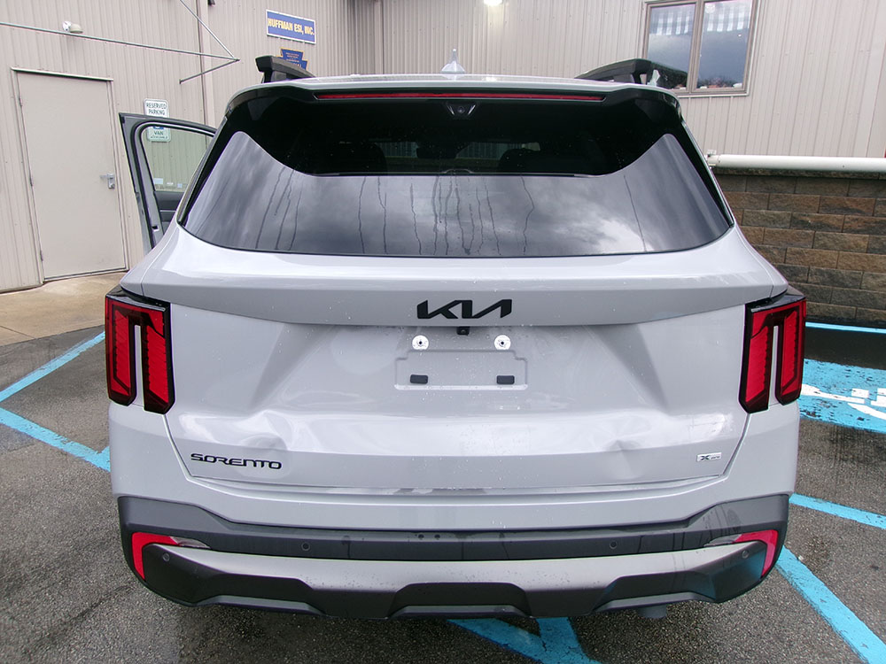 
								KIA SORENTO SX-P X-PRO full									