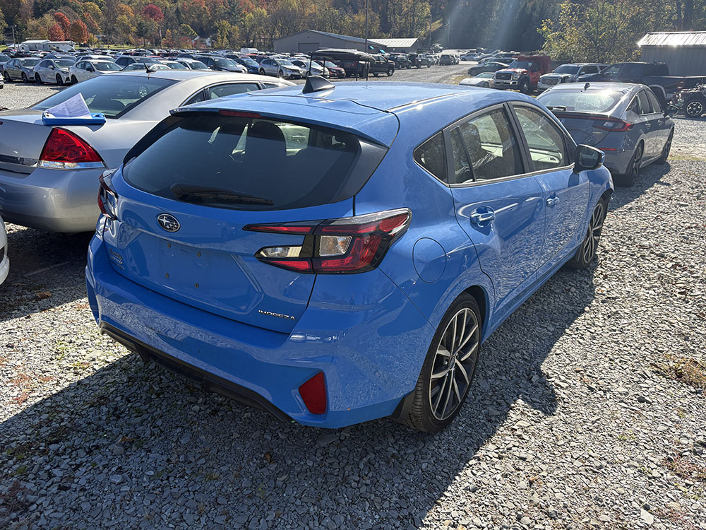
								SUBARU IMPREZA SPORT full									