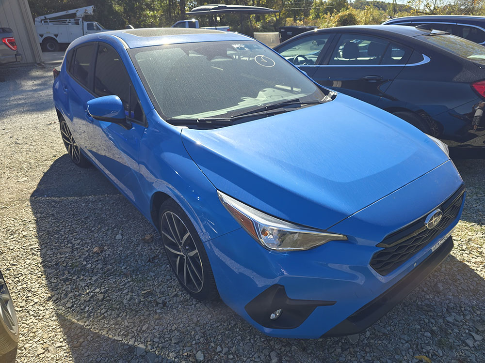 
								SUBARU IMPREZA SPORT full									