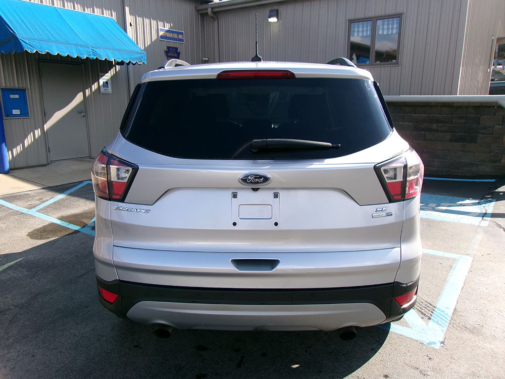 
								FORD ESCAPE SE full									