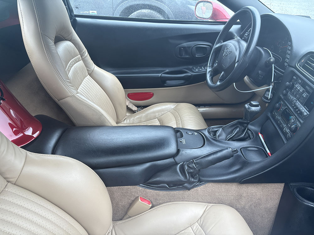 
								CHEVROLET CORVETTE full									