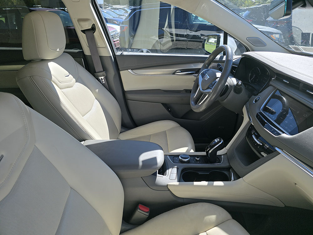 
								CADILLAC XT5 PREMIUM LUXURY full									