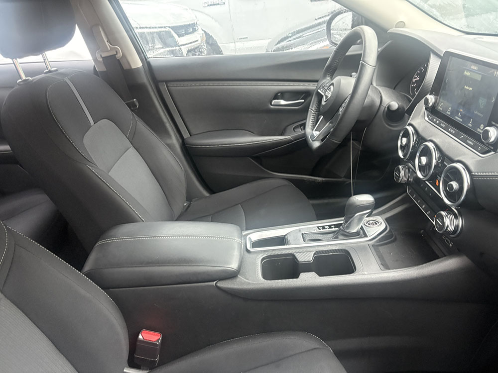 
								NISSAN SENTRA SV full									