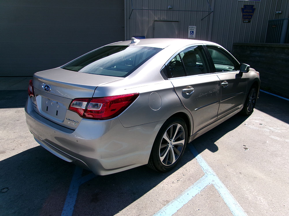 
								SUBARU LEGACY LIMITED full									