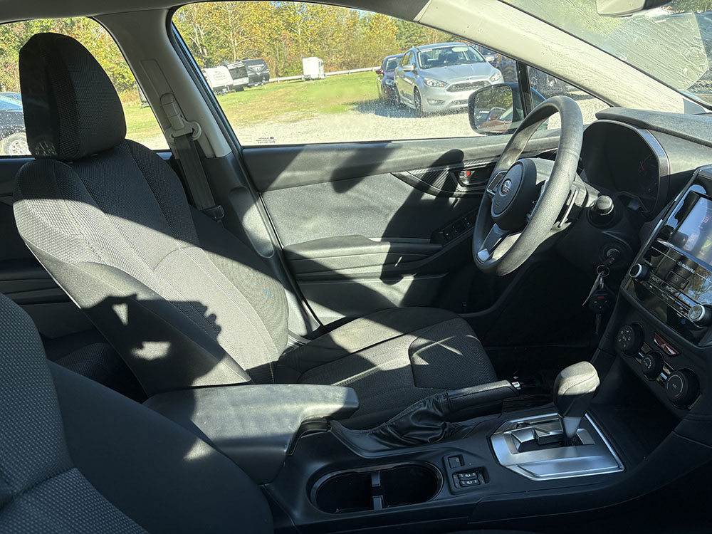 
								SUBARU IMPREZA PREMIUM full									