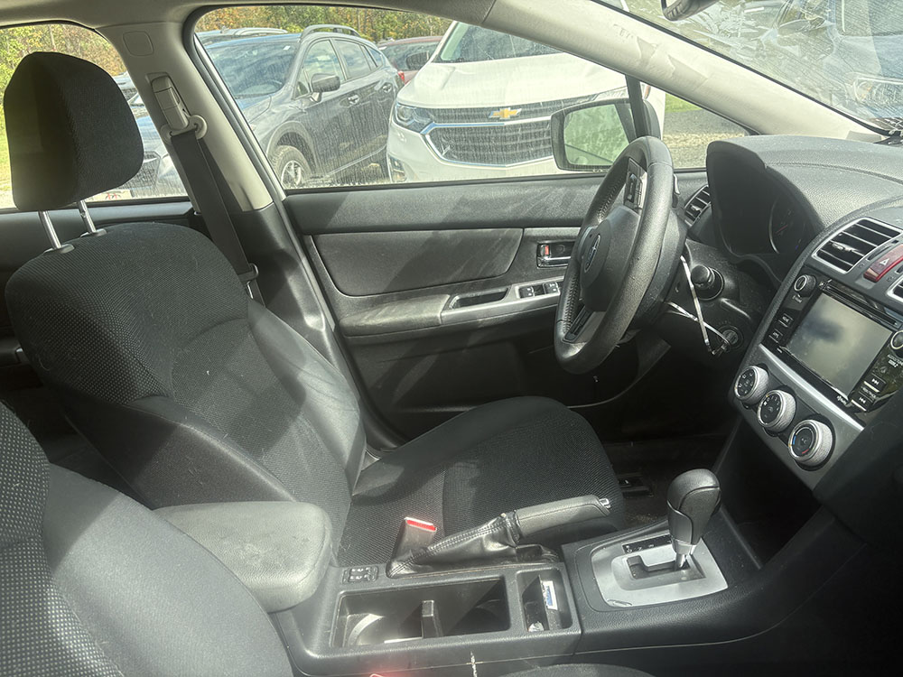 
								SUBARU IMPREZA PREMIUM full									