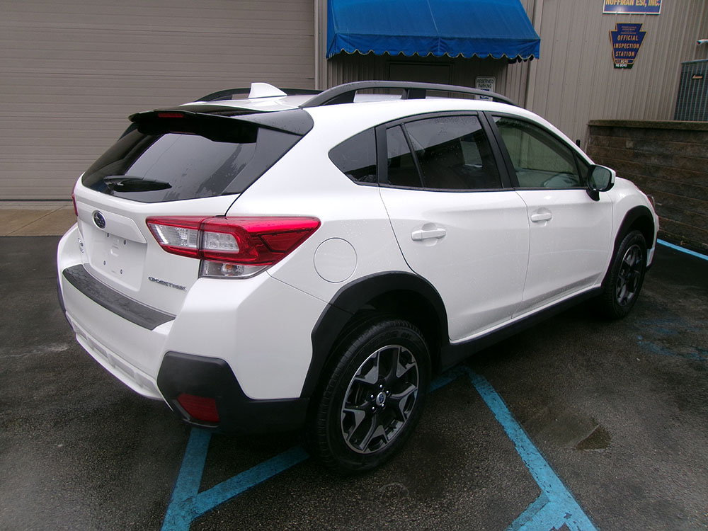 
								SUBARU CROSSTREK PREMIUM full									