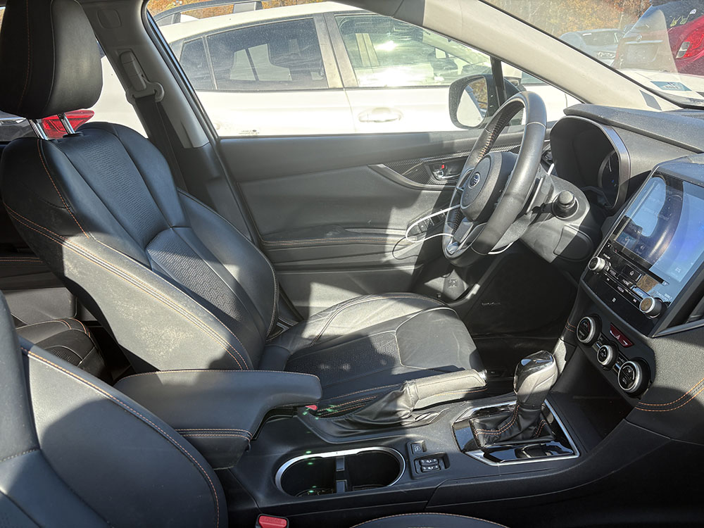 
								SUBARU CROSSTREK LIMITED full									