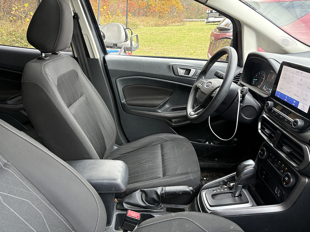 
								FORD ECOSPORT SE full									