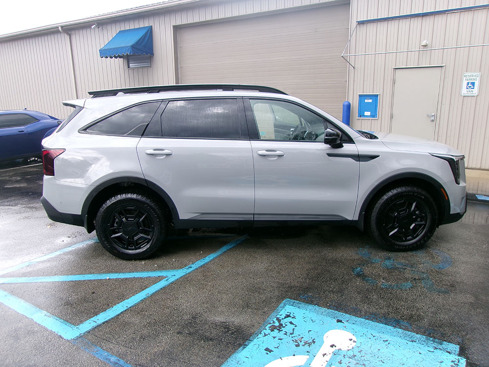 
								KIA SORENTO SX-P X-PRO full									