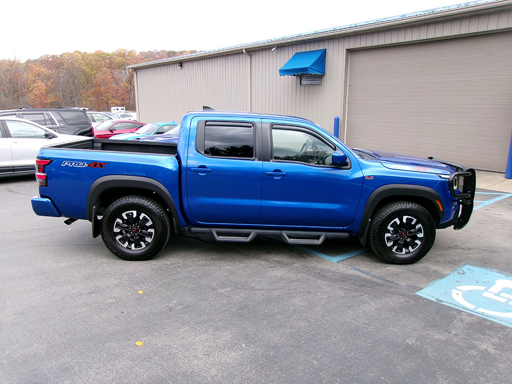 
								NISSAN FRONTIER S PRO-4X CREW CAB full									