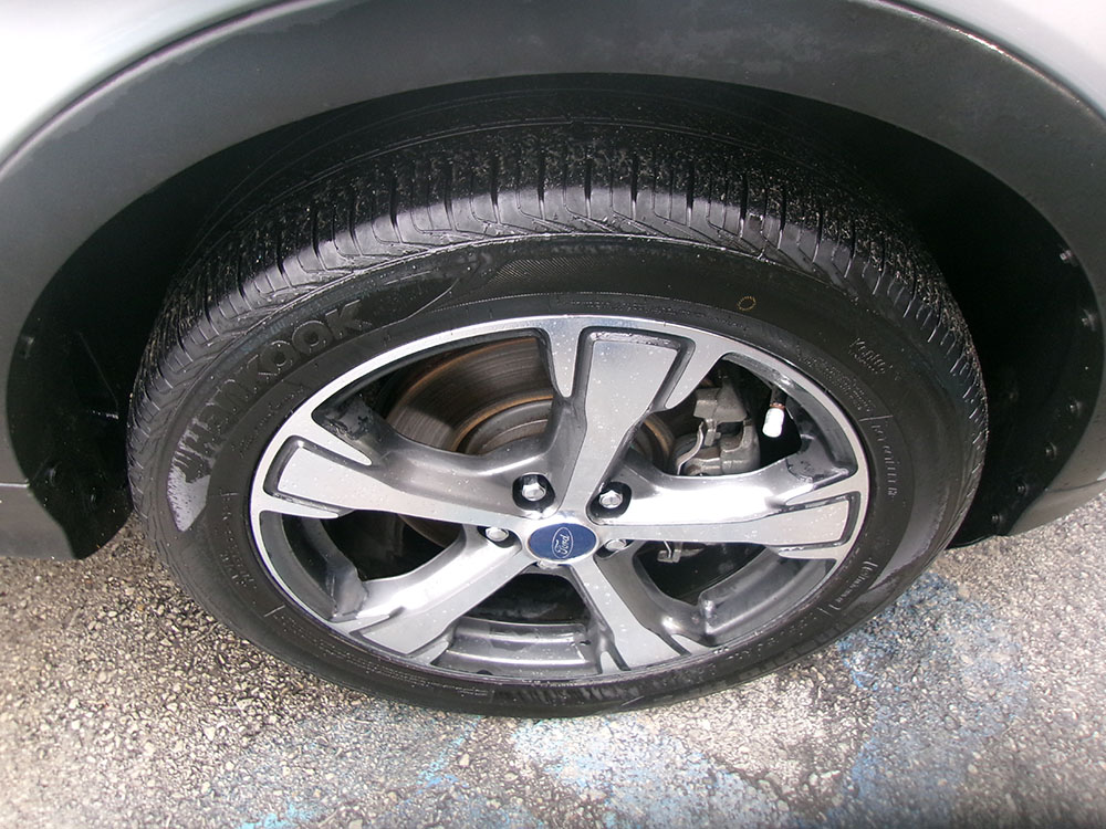 
								FORD ESCAPE SE full									