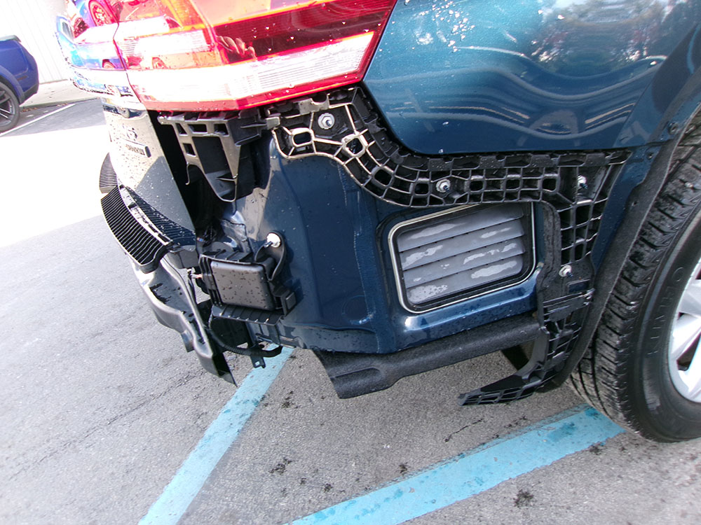 
								VOLKSWAGEN ATLAS SE full									