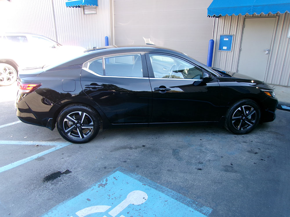 
								NISSAN SENTRA SV full									