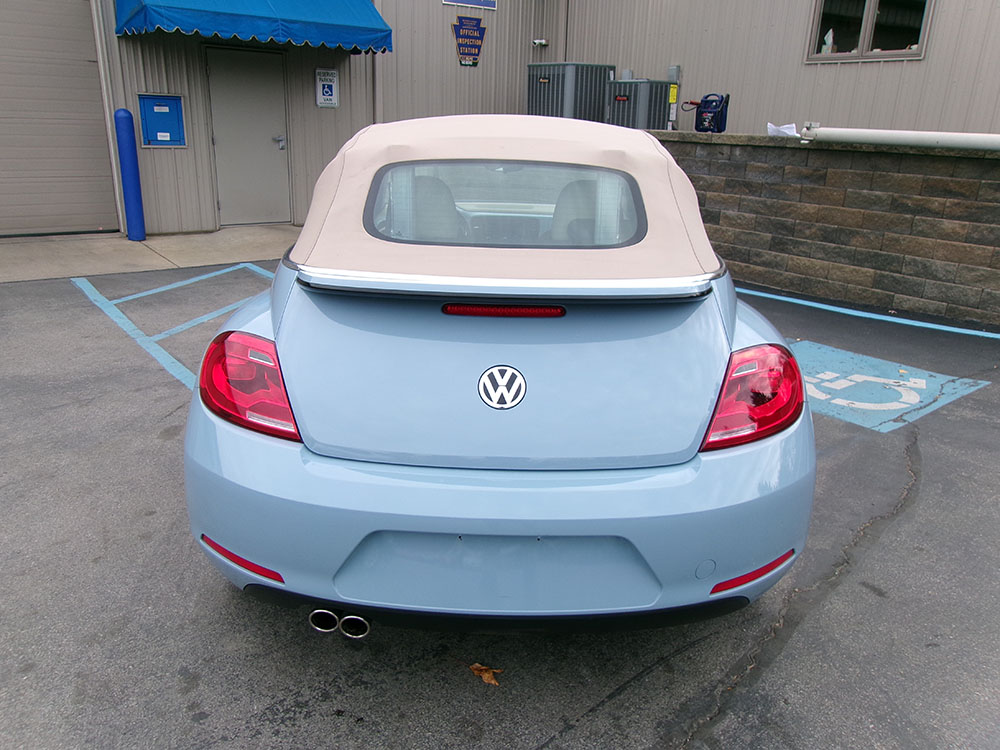 
								VOLKSWAGEN BEETLE full									