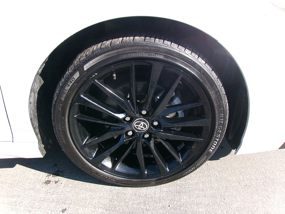 
								TOYOTA CAMRY XSE full									