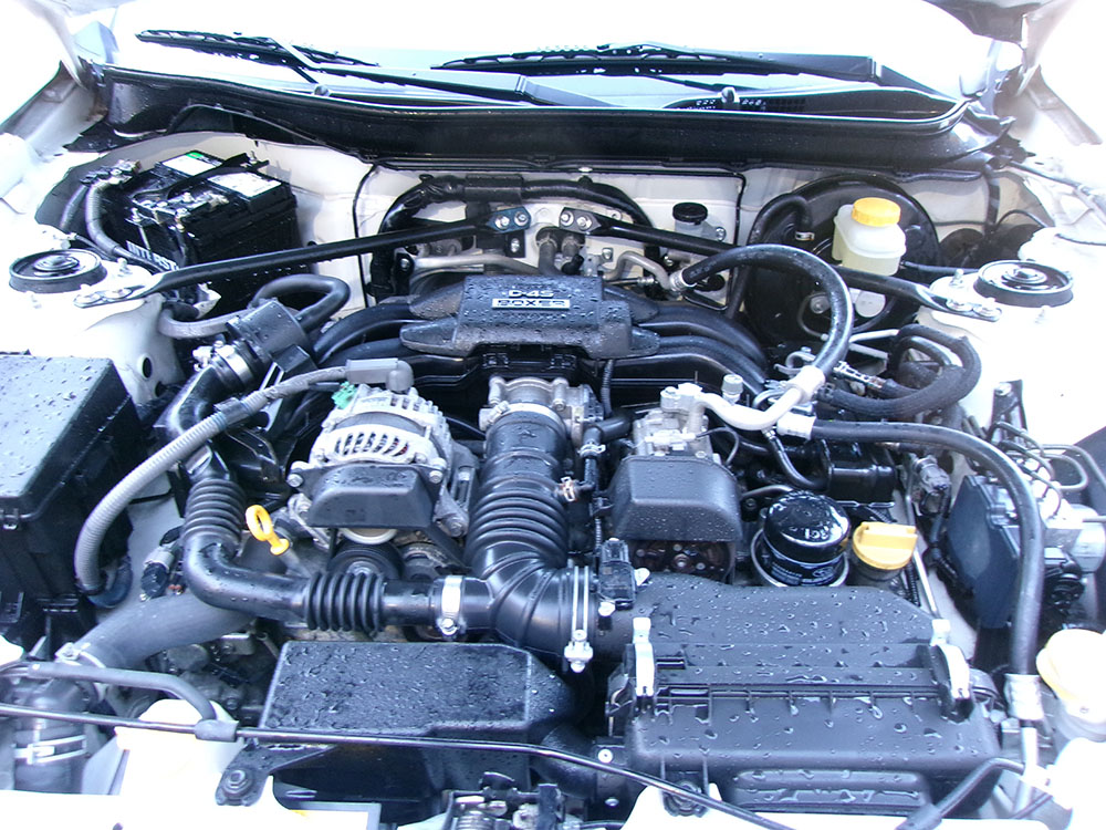 
								SUBARU BRZ PREMIUM full									