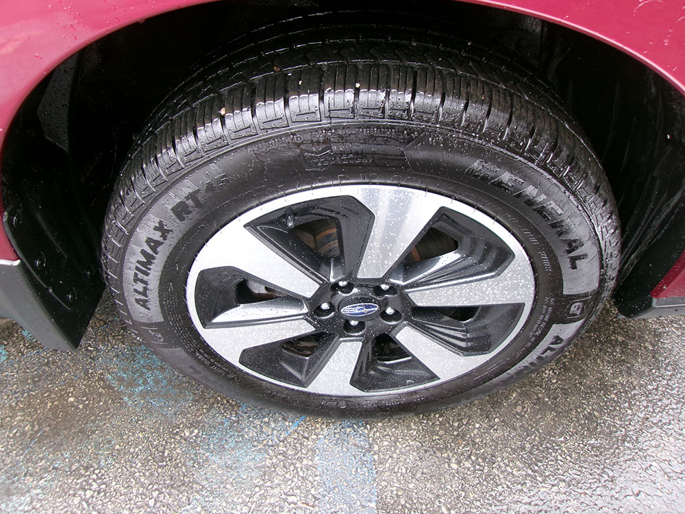 
								SUBARU FORESTER full									