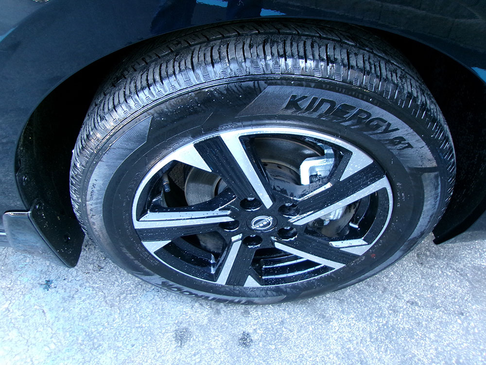 
								NISSAN SENTRA SV full									