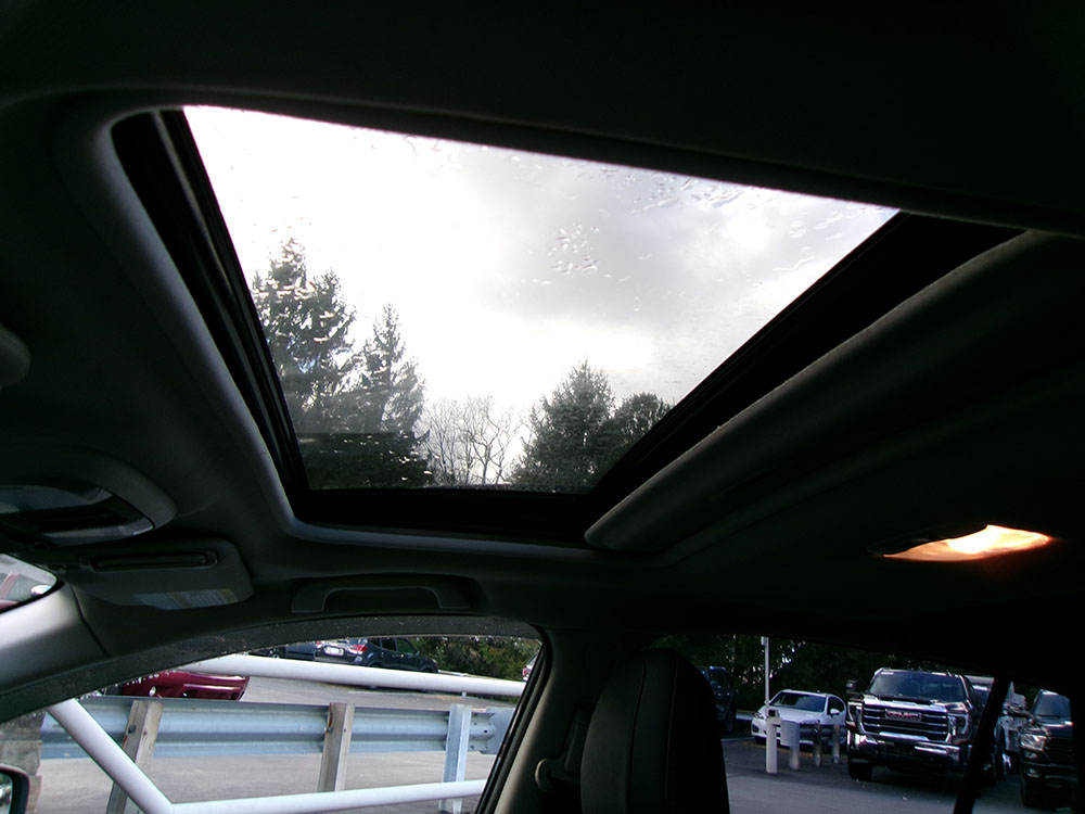 
								SUBARU CROSSTREK SPORT full									