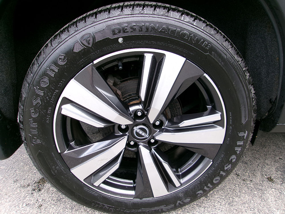 
								NISSAN ROGUE SL full									