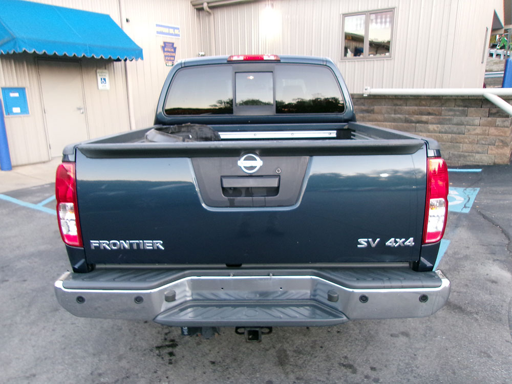 
								NISSAN FRONTIER S CREW CAB full									