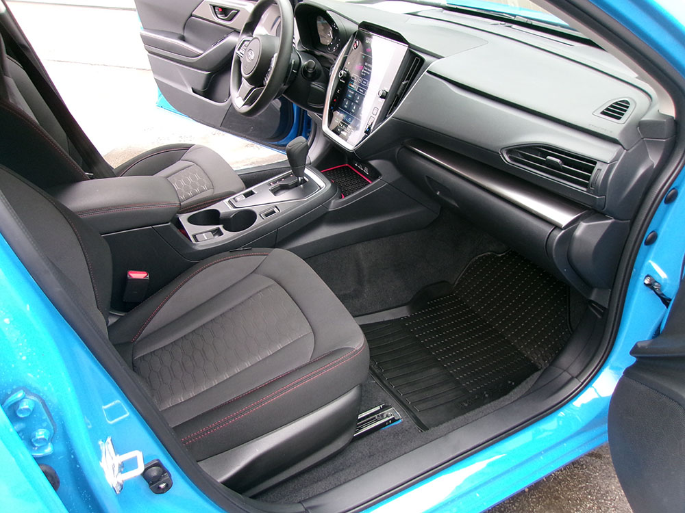 
								SUBARU IMPREZA SPORT full									