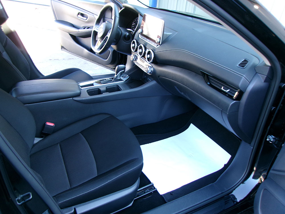 
								NISSAN SENTRA SV full									