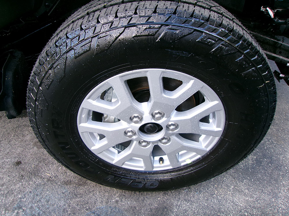 
								TOYOTA TACOMA CREW CAB full									