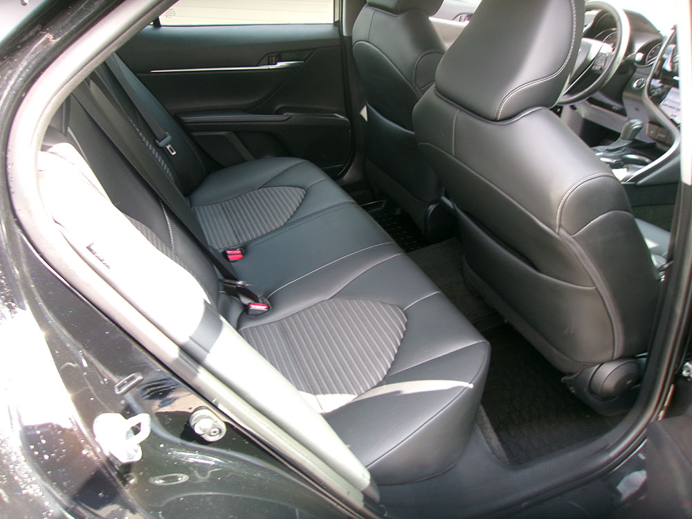 
								TOYOTA CAMRY SE NIGHT SHADE full									