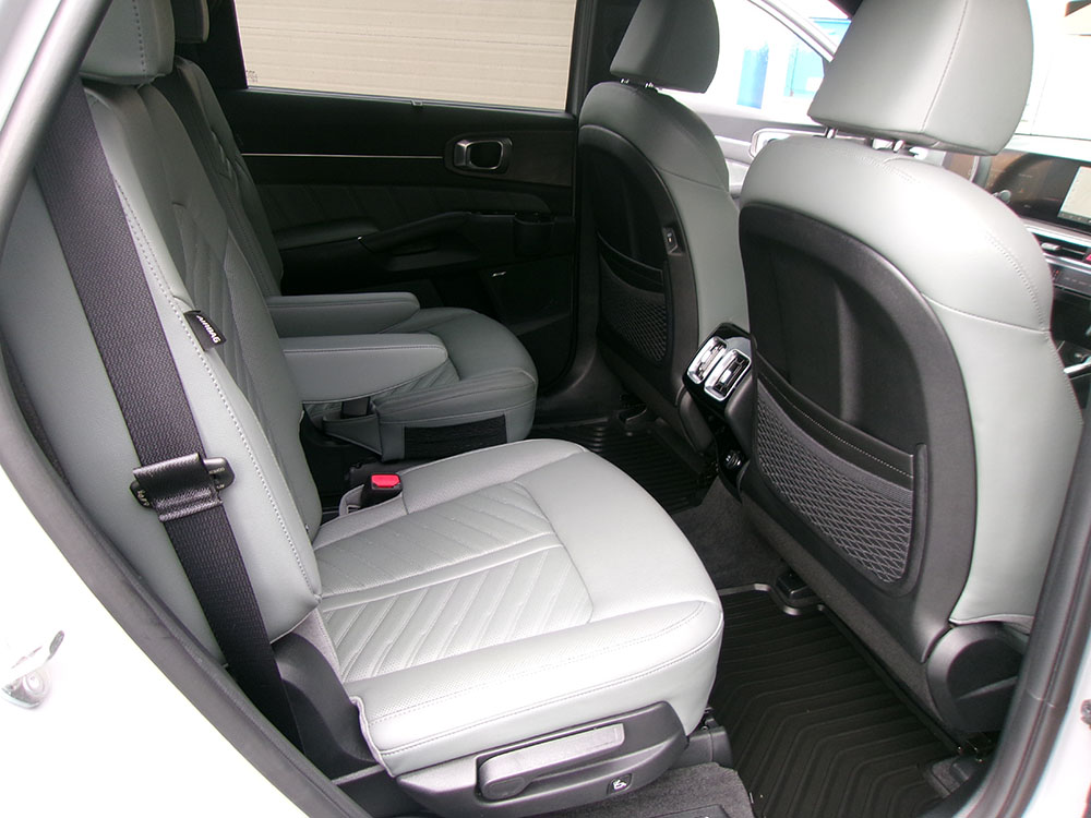 
								KIA SORENTO SX-P X-PRO full									