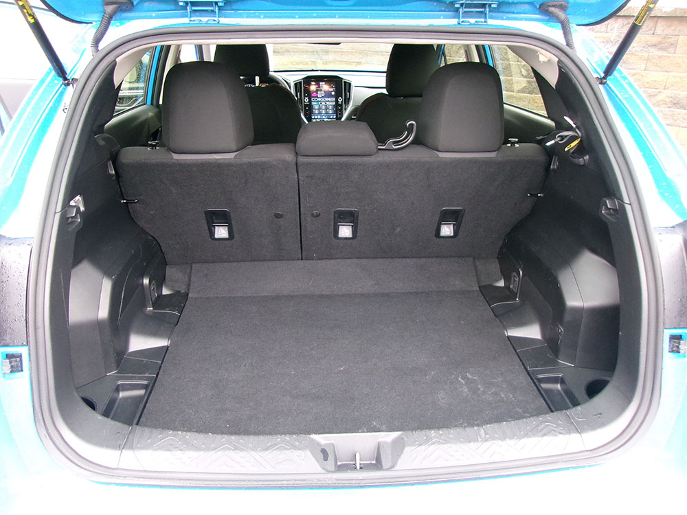 
								SUBARU IMPREZA SPORT full									