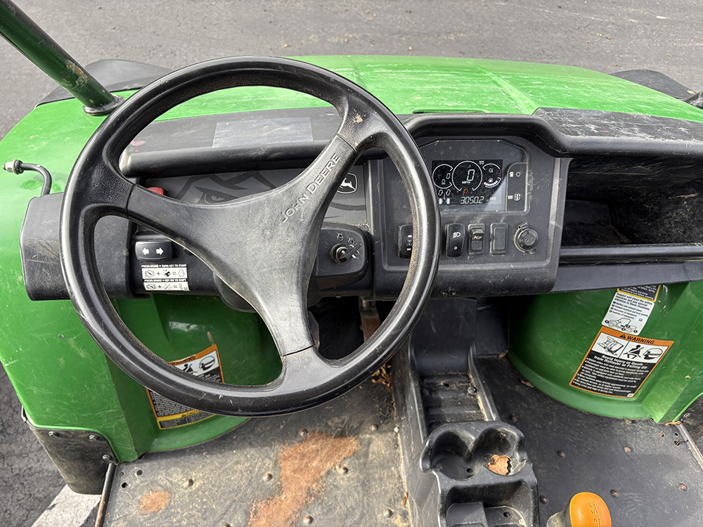 
								JOHN DEERE GATOR XUV855M S4 full									