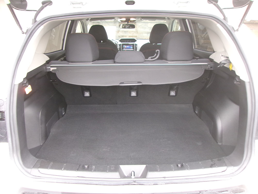 
								SUBARU CROSSTREK PREMIUM full									