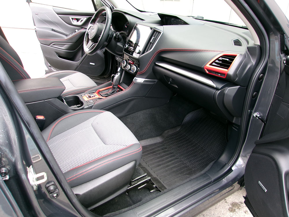 
								SUBARU FORESTER SPORT full									