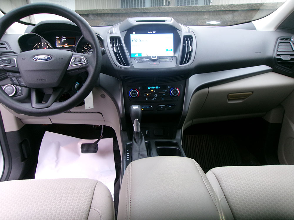 
								FORD ESCAPE SE full									