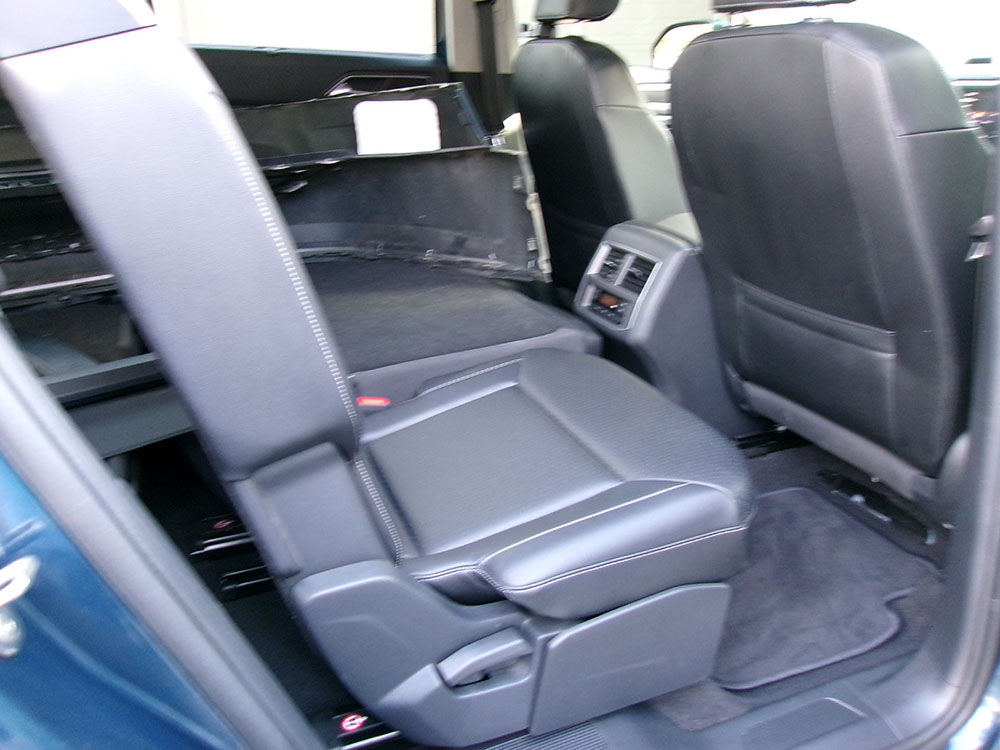 
								VOLKSWAGEN ATLAS SE full									