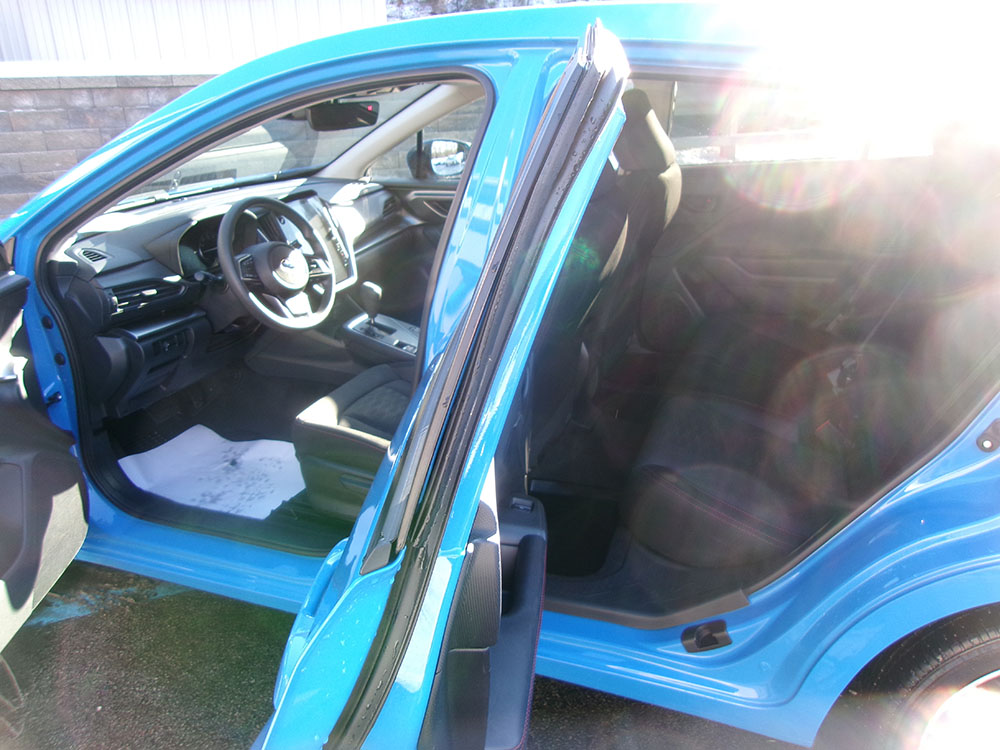 
								SUBARU IMPREZA SPORT full									