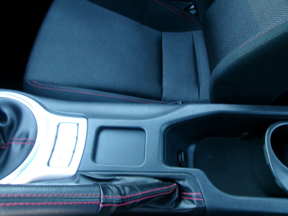 
								SUBARU BRZ PREMIUM full									