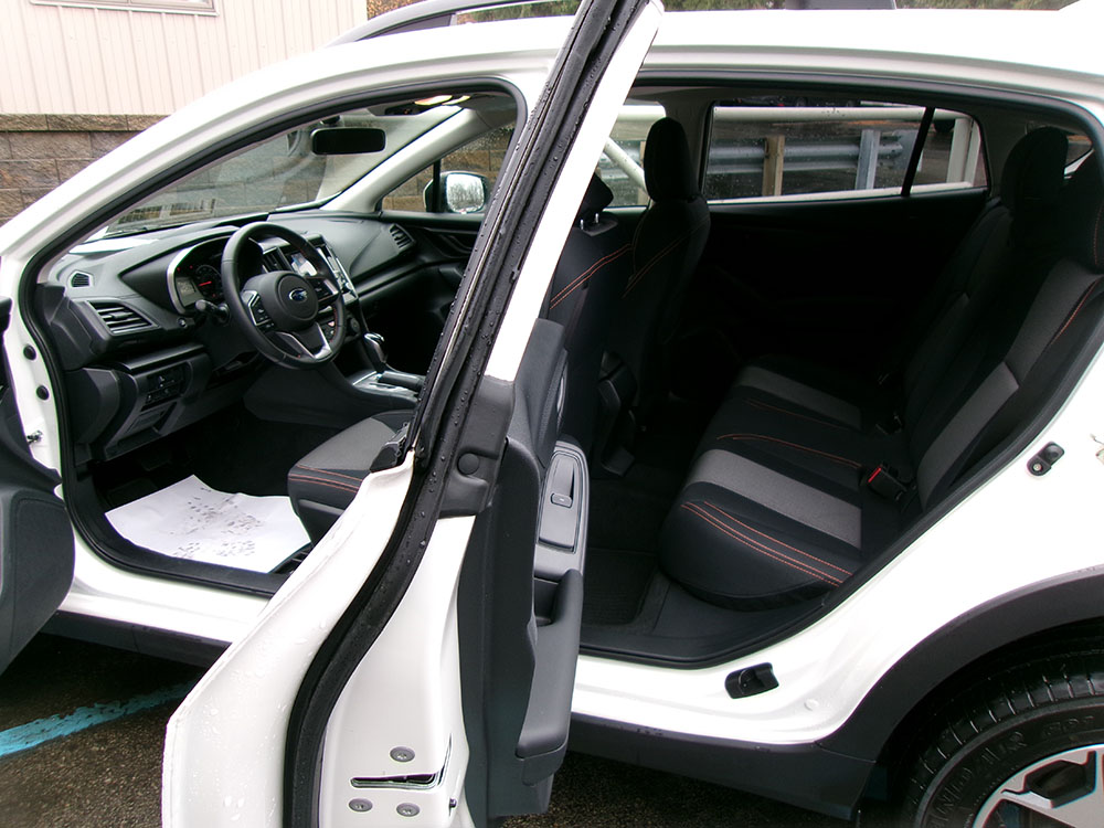 
								SUBARU CROSSTREK PREMIUM full									