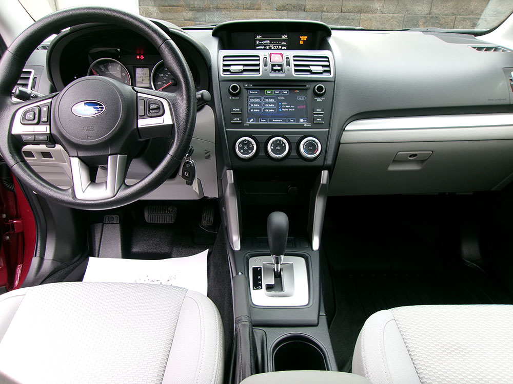 
								SUBARU FORESTER full									