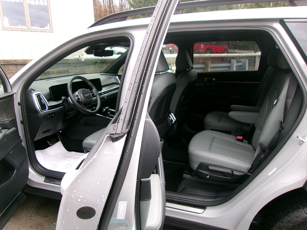 
								KIA SORENTO SX-P X-PRO full									