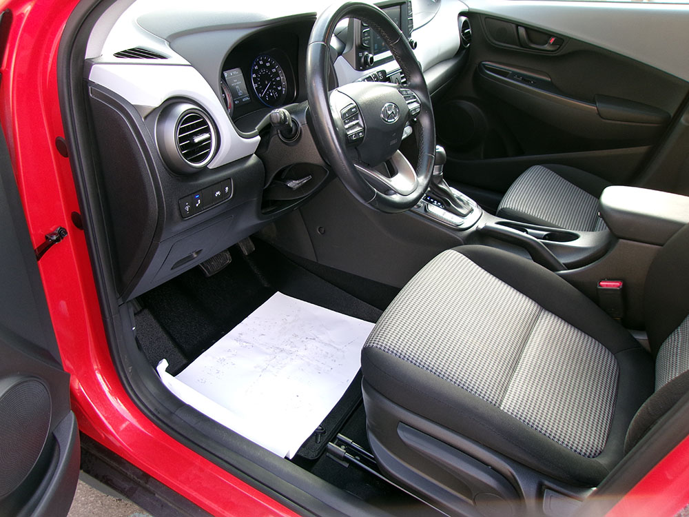 
								HYUNDAI KONA SEL full									