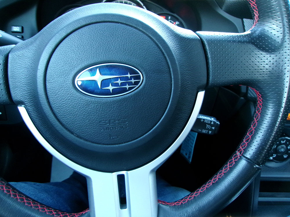 
								SUBARU BRZ PREMIUM full									